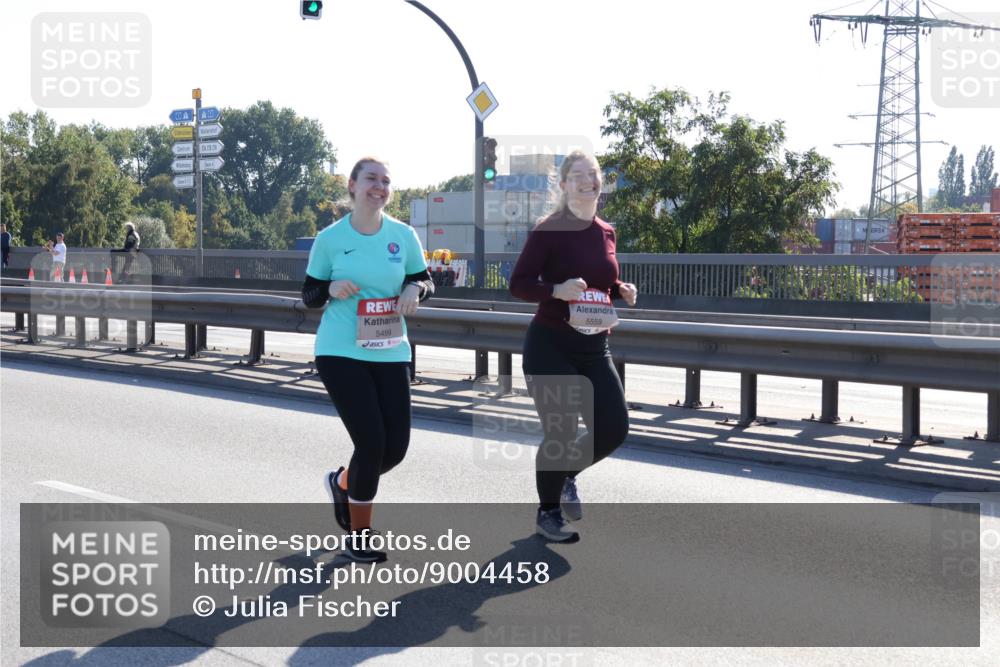 03.10.2025 - Köhlbrandbrückenlauf Julia Fischer http://msf.ph/oto/9004458 03.10.2025 12:25:50 Position 3 5499, 5559 meine-sportfotos.de