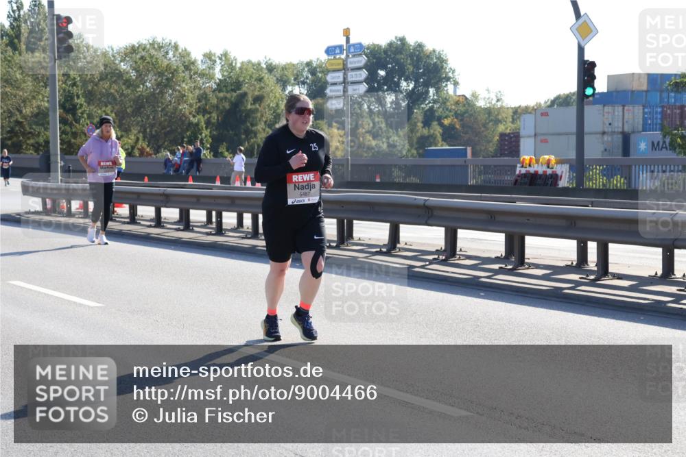 03.10.2025 - Köhlbrandbrückenlauf Julia Fischer http://msf.ph/oto/9004466 03.10.2025 12:25:52 Position 3 25, 5487 meine-sportfotos.de