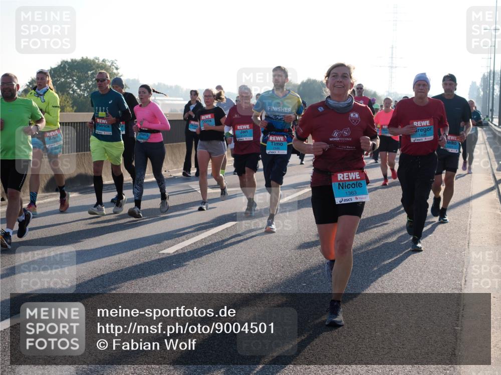 03.10.2025 - Köhlbrandbrückenlauf Fabian Wolf http://msf.ph/oto/9004501 03.10.2025 09:18:47 Position 3 2946, 1498, 1363, 1501 meine-sportfotos.de