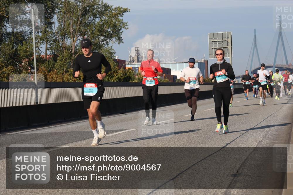 03.10.2025 - Köhlbrandbrückenlauf Luisa Fischer http://msf.ph/oto/9004567 03.10.2025 10:46:16 Position 3 3749, 3174 meine-sportfotos.de