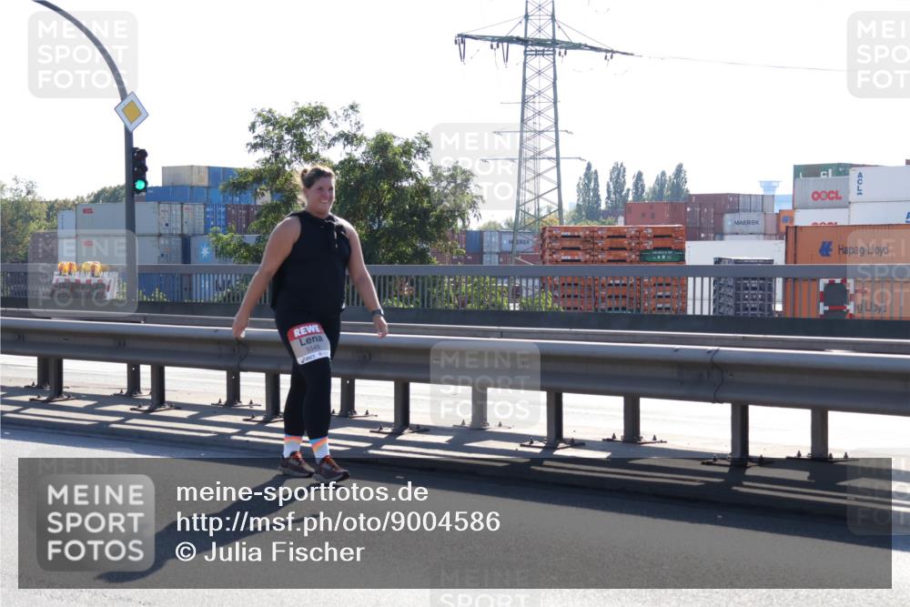 03.10.2025 - Köhlbrandbrückenlauf Julia Fischer http://msf.ph/oto/9004586 03.10.2025 12:26:36 Position 3 5545 meine-sportfotos.de