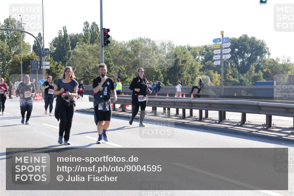 03.10.2025 - Köhlbrandbrückenlauf Julia Fischer http://msf.ph/oto/9004595 03.10.2025 12:26:48 Position 3  meine-sportfotos.de