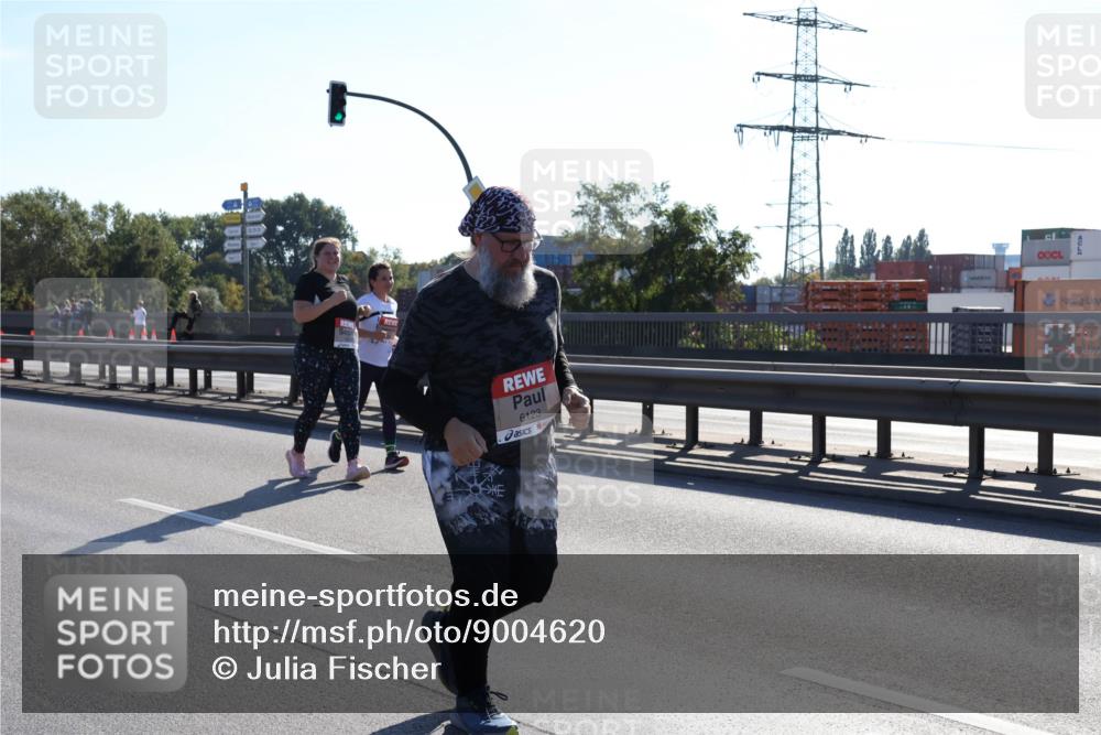 03.10.2025 - Köhlbrandbrückenlauf Julia Fischer http://msf.ph/oto/9004620 03.10.2025 12:26:57 Position 3 6123 meine-sportfotos.de