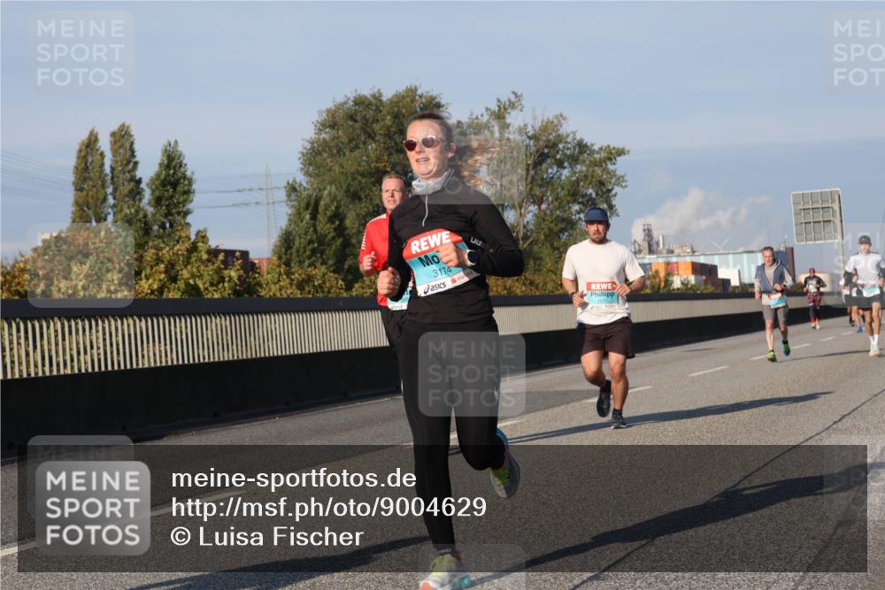 03.10.2025 - Köhlbrandbrückenlauf Luisa Fischer http://msf.ph/oto/9004629 03.10.2025 10:46:19 Position 3 3174 meine-sportfotos.de