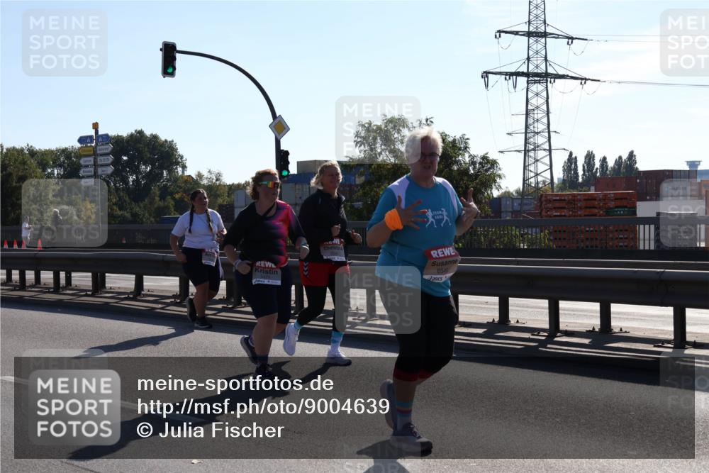 03.10.2025 - Köhlbrandbrückenlauf Julia Fischer http://msf.ph/oto/9004639 03.10.2025 12:27:13 Position 3 6549 meine-sportfotos.de