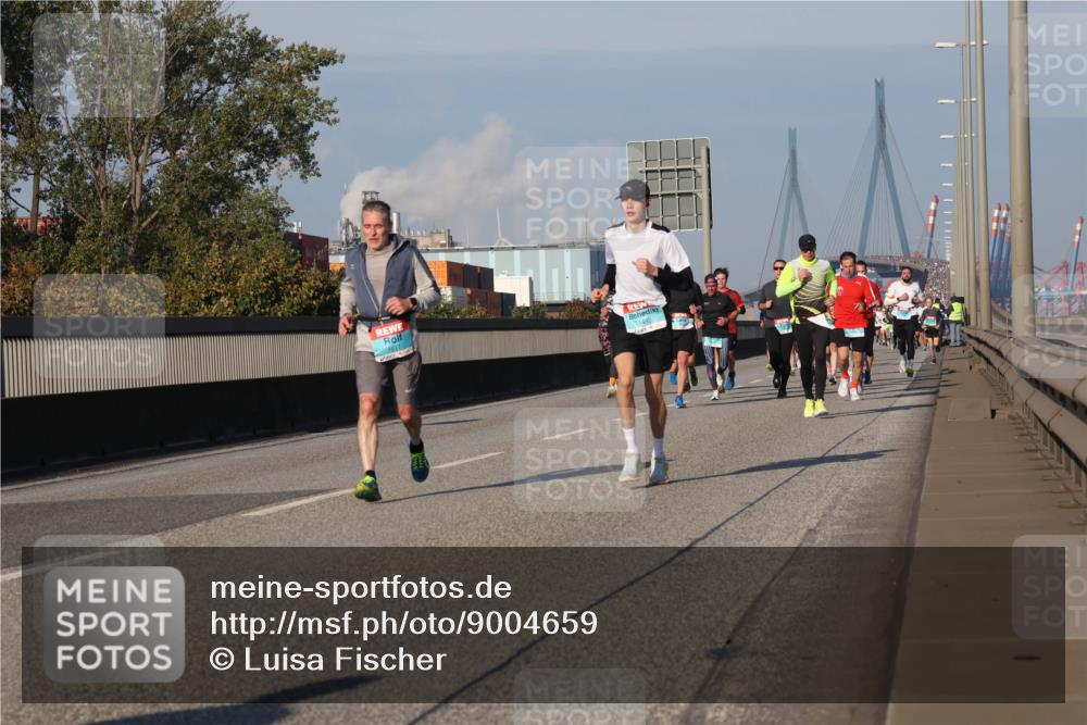 03.10.2025 - Köhlbrandbrückenlauf Luisa Fischer http://msf.ph/oto/9004659 03.10.2025 10:46:22 Position 3 1617, 1482 meine-sportfotos.de
