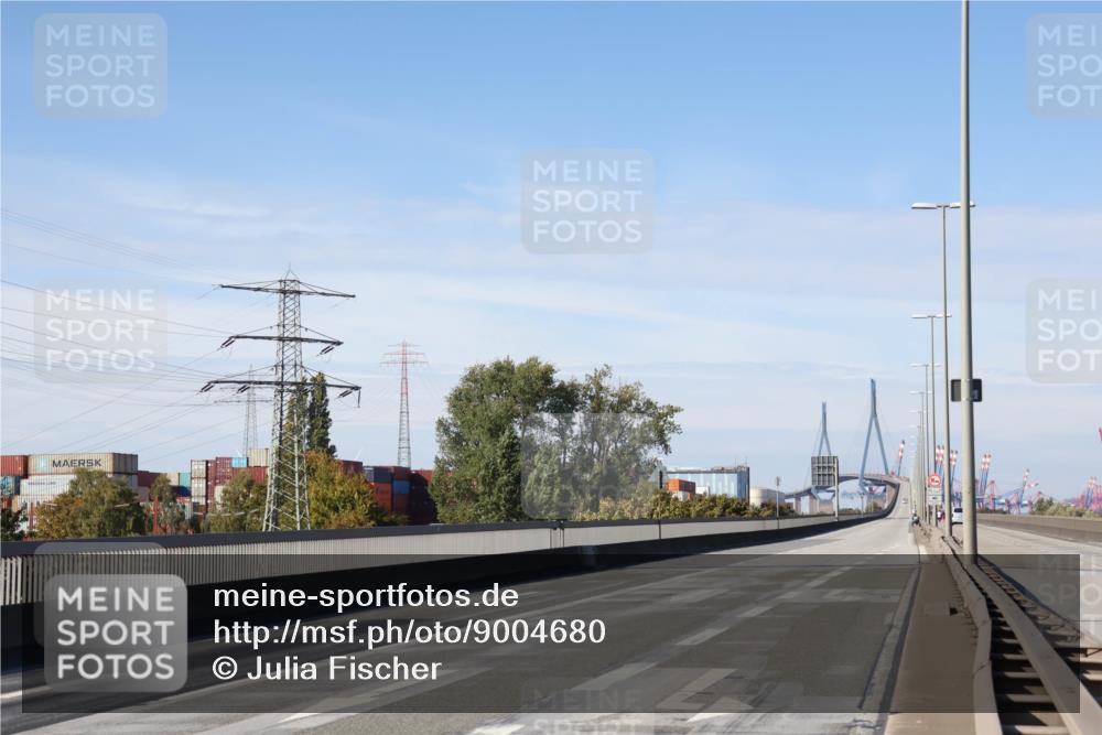 03.10.2025 - Köhlbrandbrückenlauf Julia Fischer http://msf.ph/oto/9004680 03.10.2025 12:29:53 Position 3  meine-sportfotos.de
