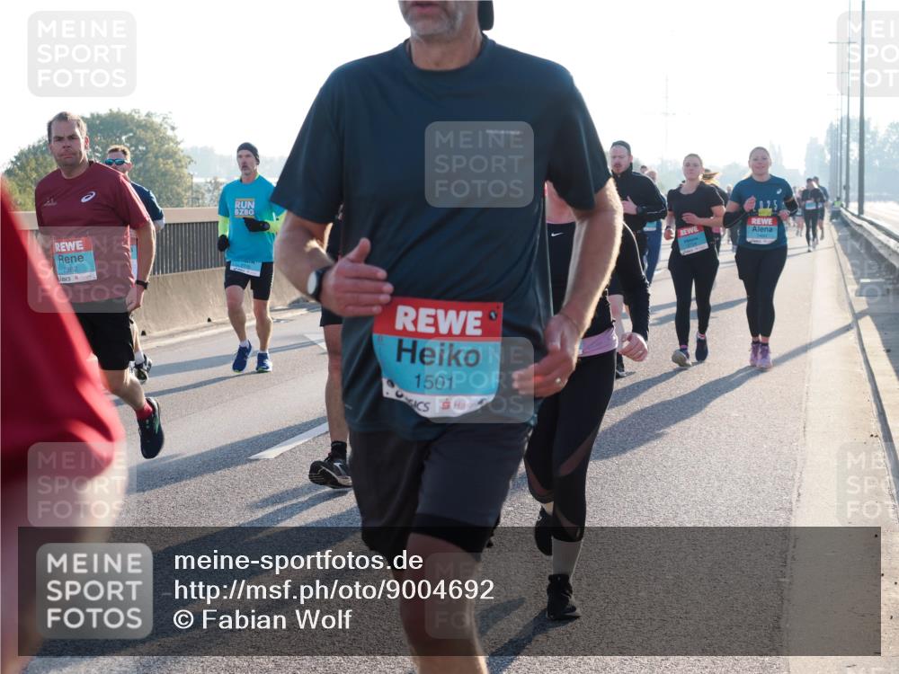 03.10.2025 - Köhlbrandbrückenlauf Fabian Wolf http://msf.ph/oto/9004692 03.10.2025 09:18:51 Position 3 2882, 1501 meine-sportfotos.de