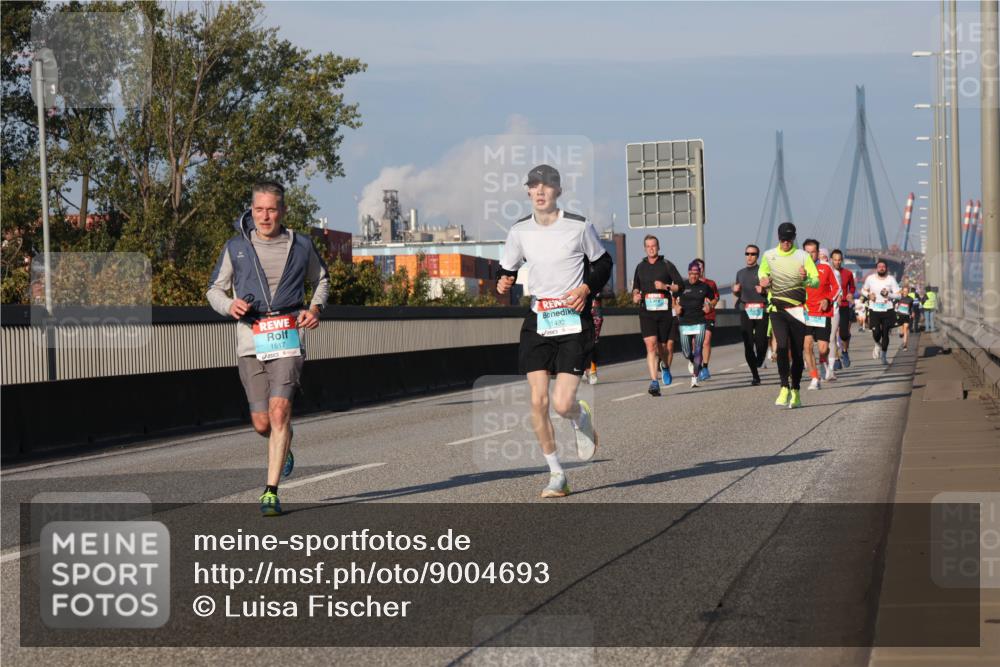 03.10.2025 - Köhlbrandbrückenlauf Luisa Fischer http://msf.ph/oto/9004693 03.10.2025 10:46:23 Position 3 1617, 1432 meine-sportfotos.de