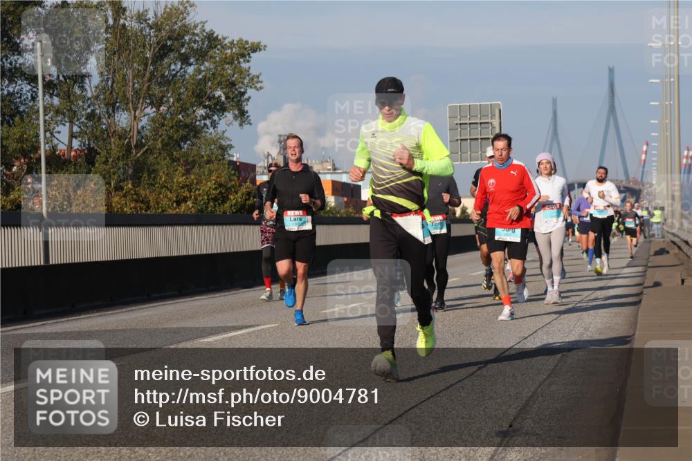 03.10.2025 - Köhlbrandbrückenlauf Luisa Fischer http://msf.ph/oto/9004781 03.10.2025 10:46:27 Position 3 1067 meine-sportfotos.de