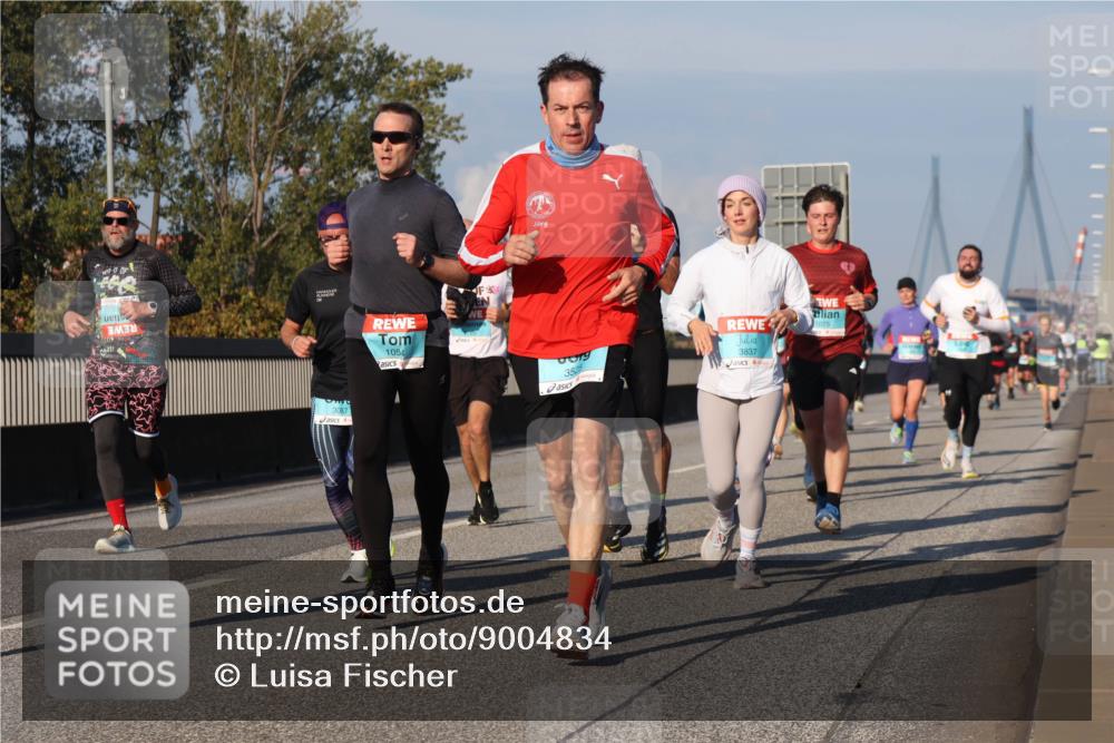 03.10.2025 - Köhlbrandbrückenlauf Luisa Fischer http://msf.ph/oto/9004834 03.10.2025 10:46:30 Position 3 3087, 1054, 30, 3525, 3837, 1075 meine-sportfotos.de