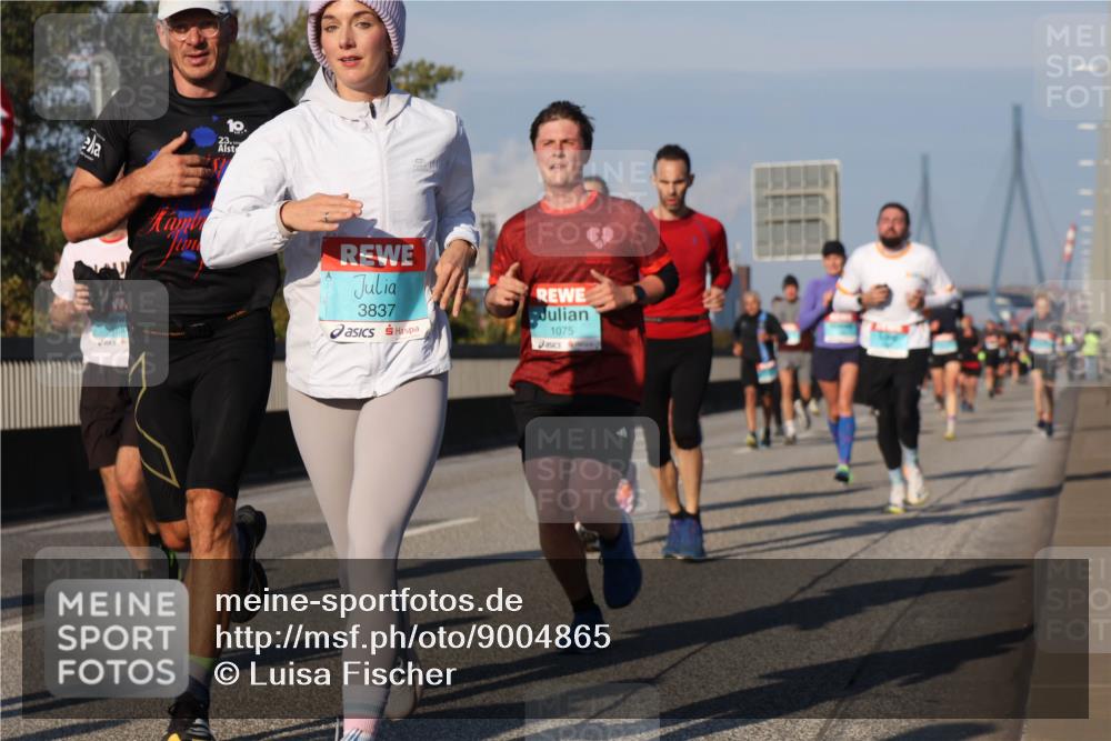 03.10.2025 - Köhlbrandbrückenlauf Luisa Fischer http://msf.ph/oto/9004865 03.10.2025 10:46:32 Position 3 3837, 1075 meine-sportfotos.de