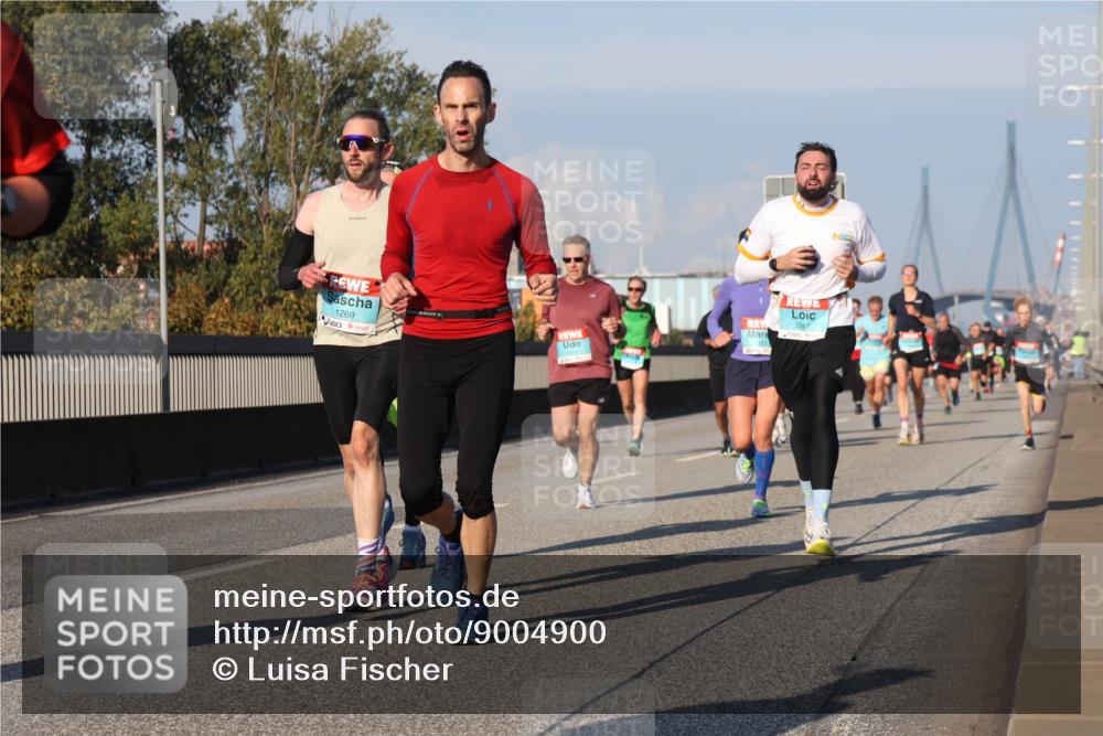 03.10.2025 - Köhlbrandbrückenlauf Luisa Fischer http://msf.ph/oto/9004900 03.10.2025 10:46:34 Position 3 1269 meine-sportfotos.de