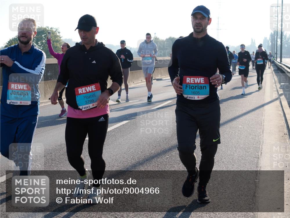 03.10.2025 - Köhlbrandbrückenlauf Fabian Wolf http://msf.ph/oto/9004966 03.10.2025 09:18:58 Position 3 1675, 3799, 1605 meine-sportfotos.de
