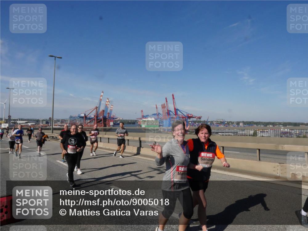03.10.2025 - Köhlbrandbrückenlauf Matties Gatica Varas http://msf.ph/oto/9005018 03.10.2025 12:59:03 Position 2 4919, 5300 meine-sportfotos.de