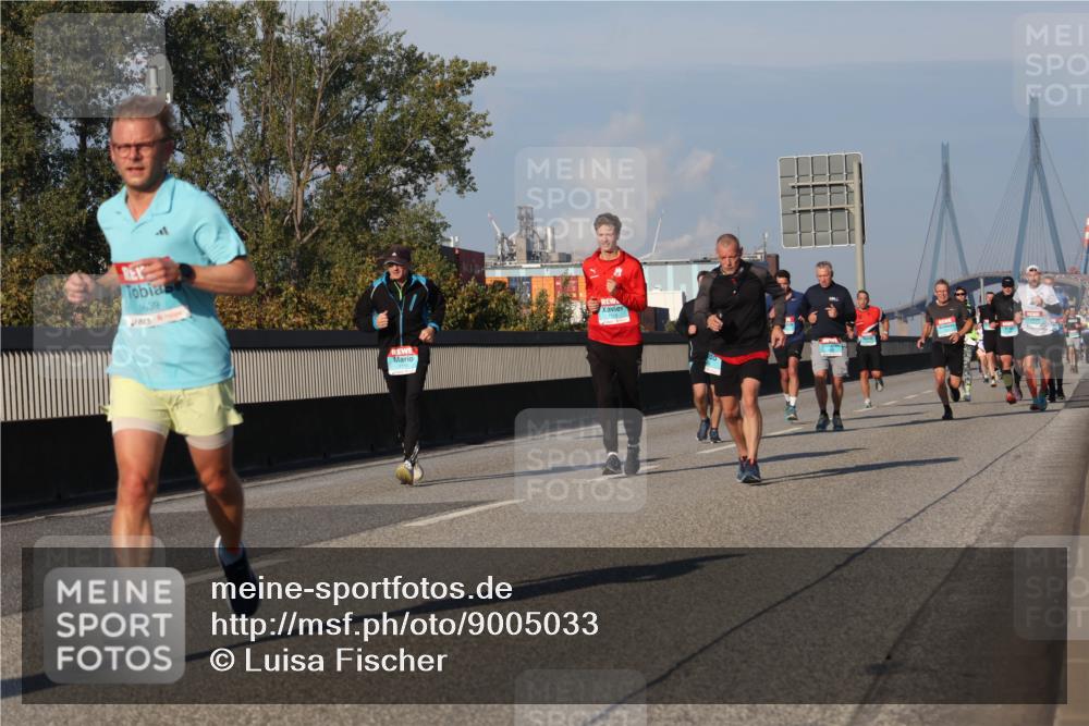 03.10.2025 - Köhlbrandbrückenlauf Luisa Fischer http://msf.ph/oto/9005033 03.10.2025 10:46:43 Position 3 1639 meine-sportfotos.de
