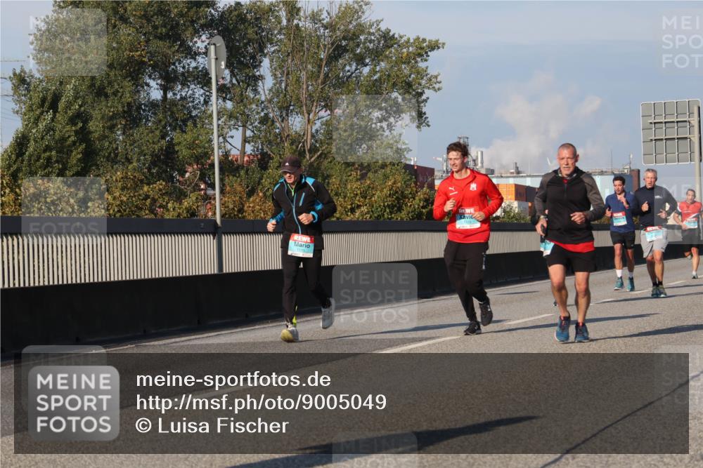 03.10.2025 - Köhlbrandbrückenlauf Luisa Fischer http://msf.ph/oto/9005049 03.10.2025 10:46:44 Position 3  meine-sportfotos.de