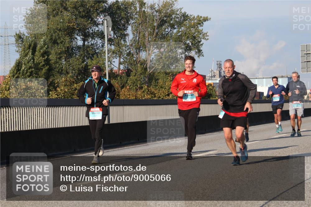 03.10.2025 - Köhlbrandbrückenlauf Luisa Fischer http://msf.ph/oto/9005066 03.10.2025 10:46:45 Position 3  meine-sportfotos.de