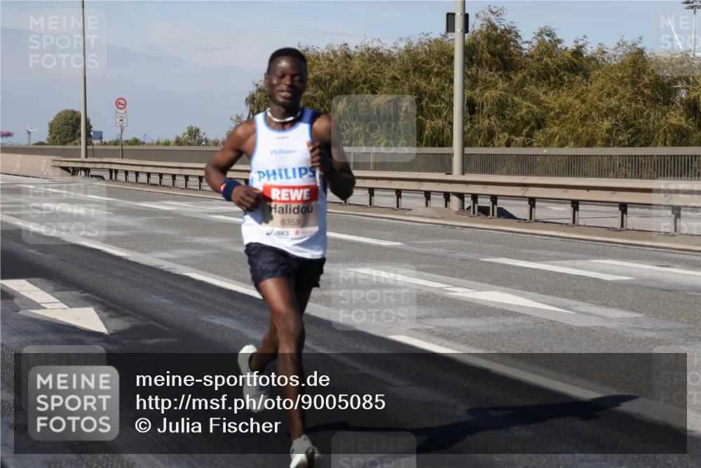 03.10.2025 - Köhlbrandbrückenlauf Julia Fischer http://msf.ph/oto/9005085 03.10.2025 12:38:01 Position 3 6359 meine-sportfotos.de