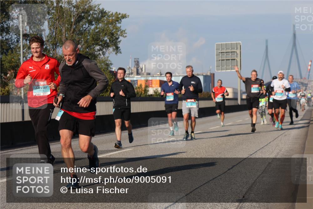 03.10.2025 - Köhlbrandbrückenlauf Luisa Fischer http://msf.ph/oto/9005091 03.10.2025 10:46:47 Position 3 1118 meine-sportfotos.de