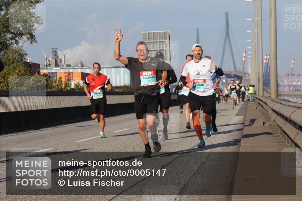 03.10.2025 - Köhlbrandbrückenlauf Luisa Fischer http://msf.ph/oto/9005147 03.10.2025 10:46:50 Position 3 1077, 2697 meine-sportfotos.de