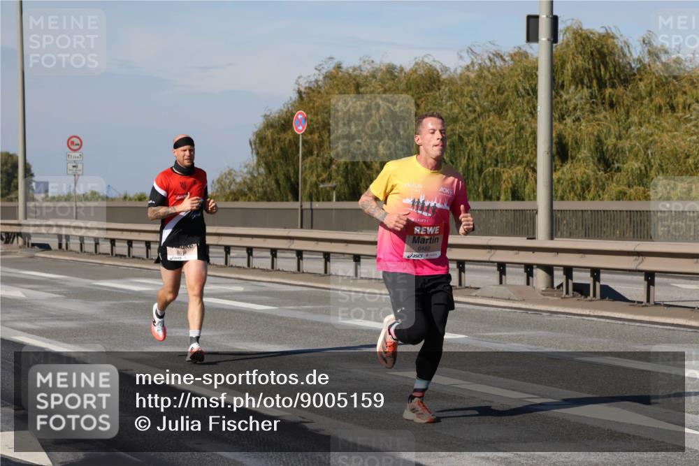 03.10.2025 - Köhlbrandbrückenlauf Julia Fischer http://msf.ph/oto/9005159 03.10.2025 12:38:55 Position 3 6514, 6482 meine-sportfotos.de