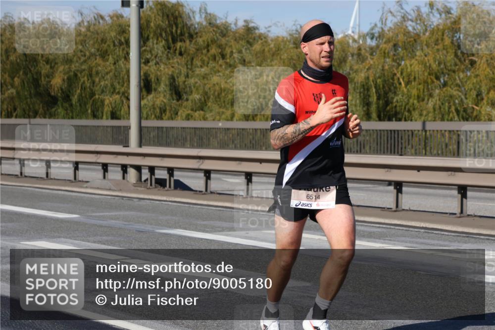 03.10.2025 - Köhlbrandbrückenlauf Julia Fischer http://msf.ph/oto/9005180 03.10.2025 12:38:57 Position 3 6514 meine-sportfotos.de
