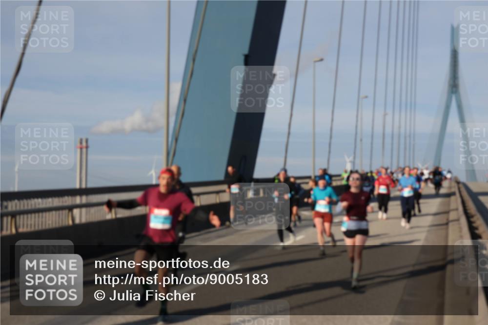 03.10.2025 - Köhlbrandbrückenlauf Julia Fischer http://msf.ph/oto/9005183 03.10.2025 09:51:17 Position 2  meine-sportfotos.de