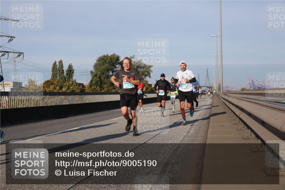 03.10.2025 - Köhlbrandbrückenlauf Luisa Fischer http://msf.ph/oto/9005190 03.10.2025 10:46:53 Position 3 1077 meine-sportfotos.de