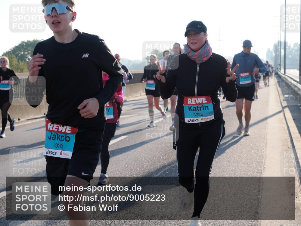 03.10.2025 - Köhlbrandbrückenlauf Fabian Wolf http://msf.ph/oto/9005223 03.10.2025 09:19:05 Position 3 1933, 3326 meine-sportfotos.de