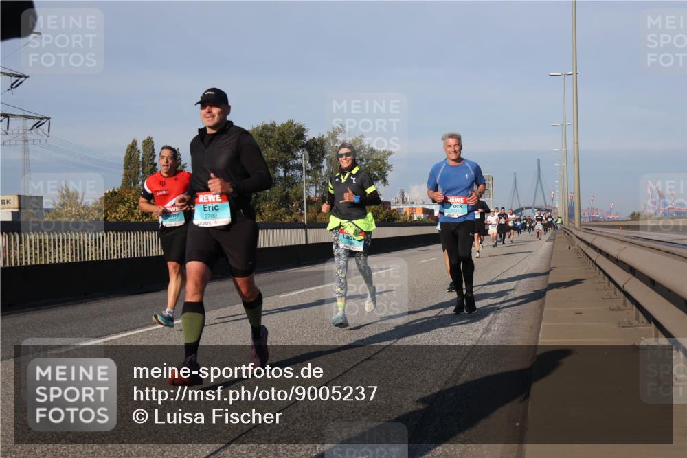03.10.2025 - Köhlbrandbrückenlauf Luisa Fischer http://msf.ph/oto/9005237 03.10.2025 10:46:55 Position 3 2709, 1247 meine-sportfotos.de