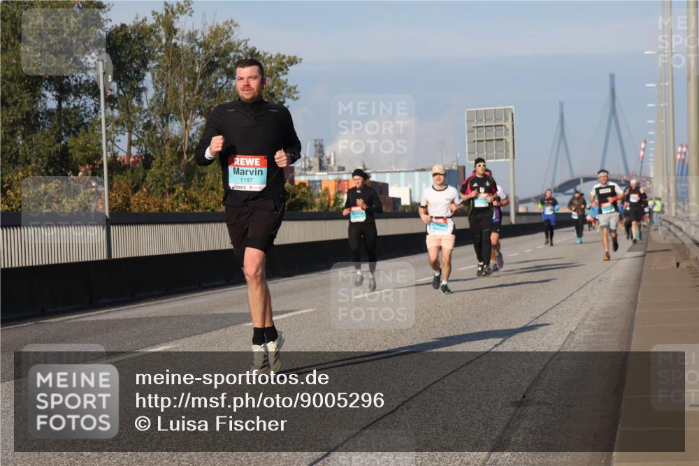 03.10.2025 - Köhlbrandbrückenlauf Luisa Fischer http://msf.ph/oto/9005296 03.10.2025 10:46:59 Position 3 1197 meine-sportfotos.de
