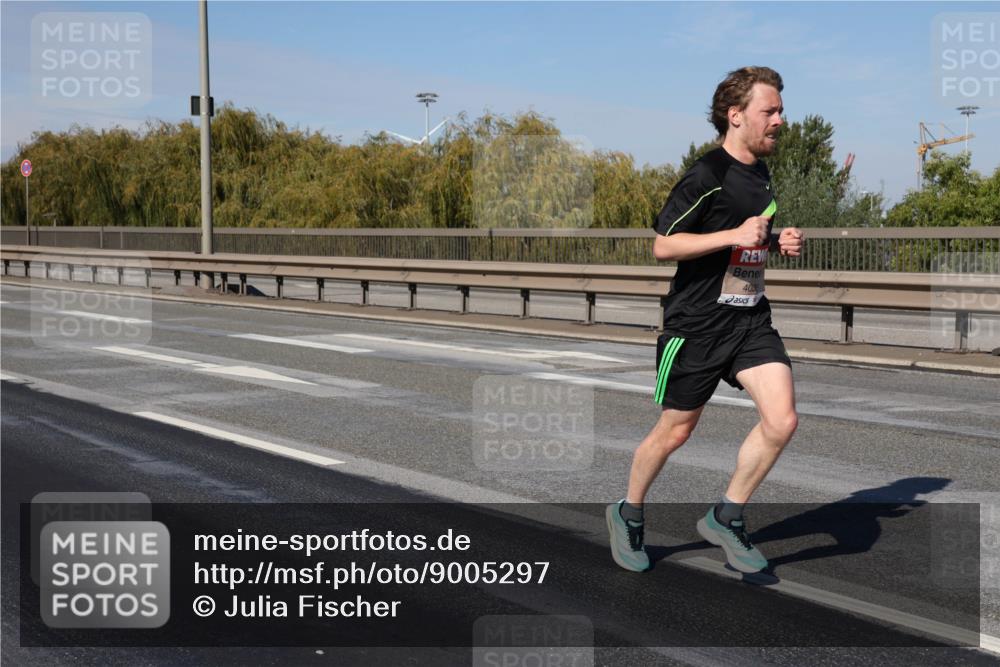 03.10.2025 - Köhlbrandbrückenlauf Julia Fischer http://msf.ph/oto/9005297 03.10.2025 12:39:28 Position 3  meine-sportfotos.de