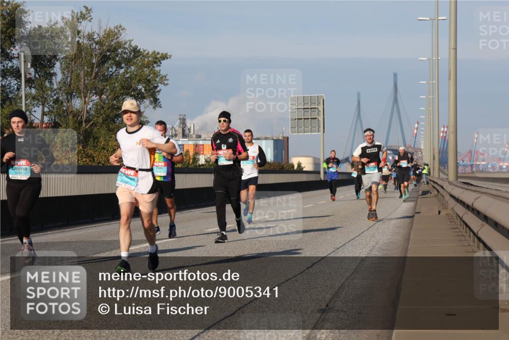 03.10.2025 - Köhlbrandbrückenlauf Luisa Fischer http://msf.ph/oto/9005341 03.10.2025 10:47:03 Position 3 2884, 3342 meine-sportfotos.de