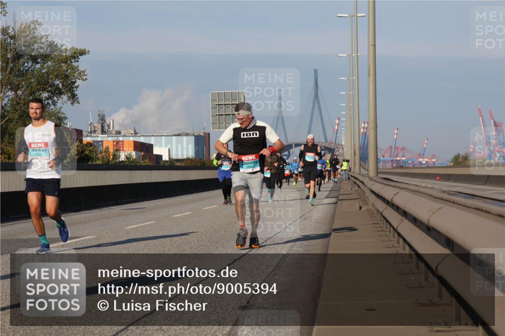 03.10.2025 - Köhlbrandbrückenlauf Luisa Fischer http://msf.ph/oto/9005394 03.10.2025 10:47:06 Position 3 3343 meine-sportfotos.de
