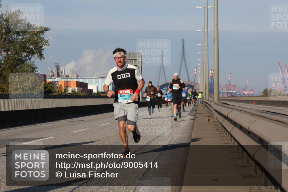 03.10.2025 - Köhlbrandbrückenlauf Luisa Fischer http://msf.ph/oto/9005414 03.10.2025 10:47:07 Position 3 2880 meine-sportfotos.de