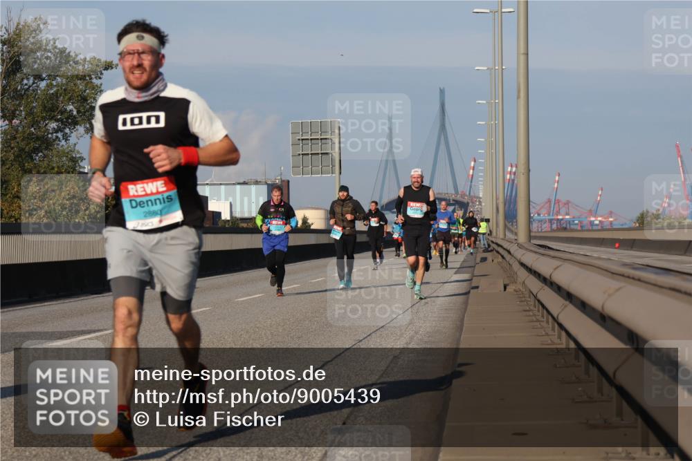 03.10.2025 - Köhlbrandbrückenlauf Luisa Fischer http://msf.ph/oto/9005439 03.10.2025 10:47:08 Position 3 2880, 38513 meine-sportfotos.de