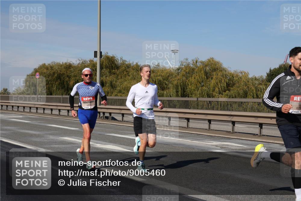 03.10.2025 - Köhlbrandbrückenlauf Julia Fischer http://msf.ph/oto/9005460 03.10.2025 12:40:23 Position 3 6552, 679 meine-sportfotos.de