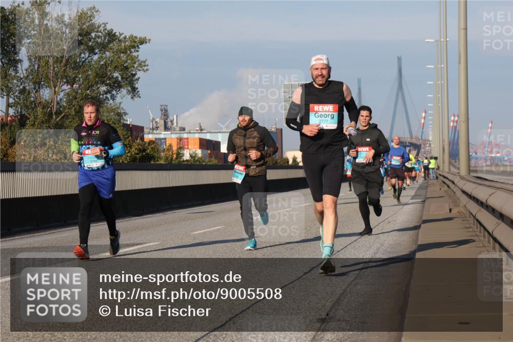 03.10.2025 - Köhlbrandbrückenlauf Luisa Fischer http://msf.ph/oto/9005508 03.10.2025 10:47:13 Position 3 2777 meine-sportfotos.de