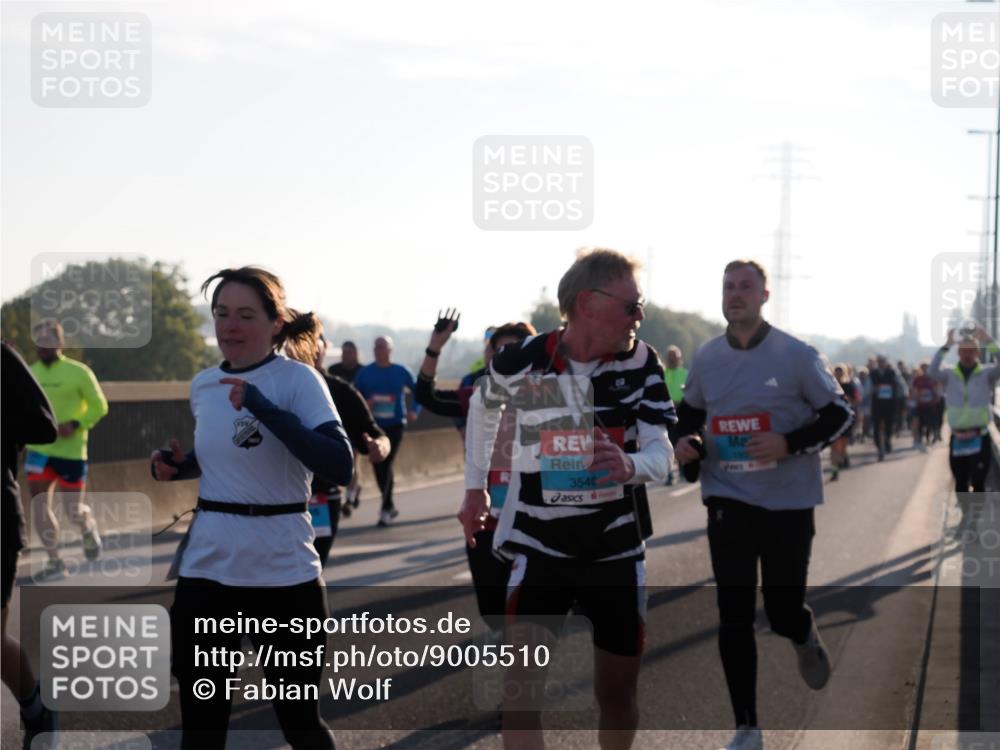 03.10.2025 - Köhlbrandbrückenlauf Fabian Wolf http://msf.ph/oto/9005510 03.10.2025 09:19:16 Position 3 3540 meine-sportfotos.de