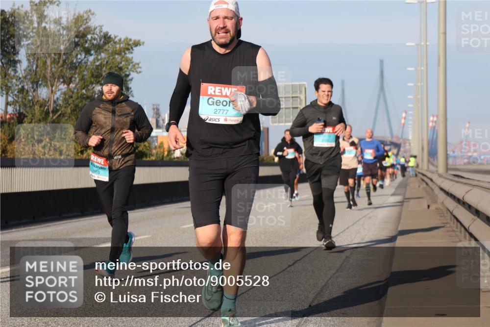 03.10.2025 - Köhlbrandbrückenlauf Luisa Fischer http://msf.ph/oto/9005528 03.10.2025 10:47:14 Position 3 2959, 2777 meine-sportfotos.de