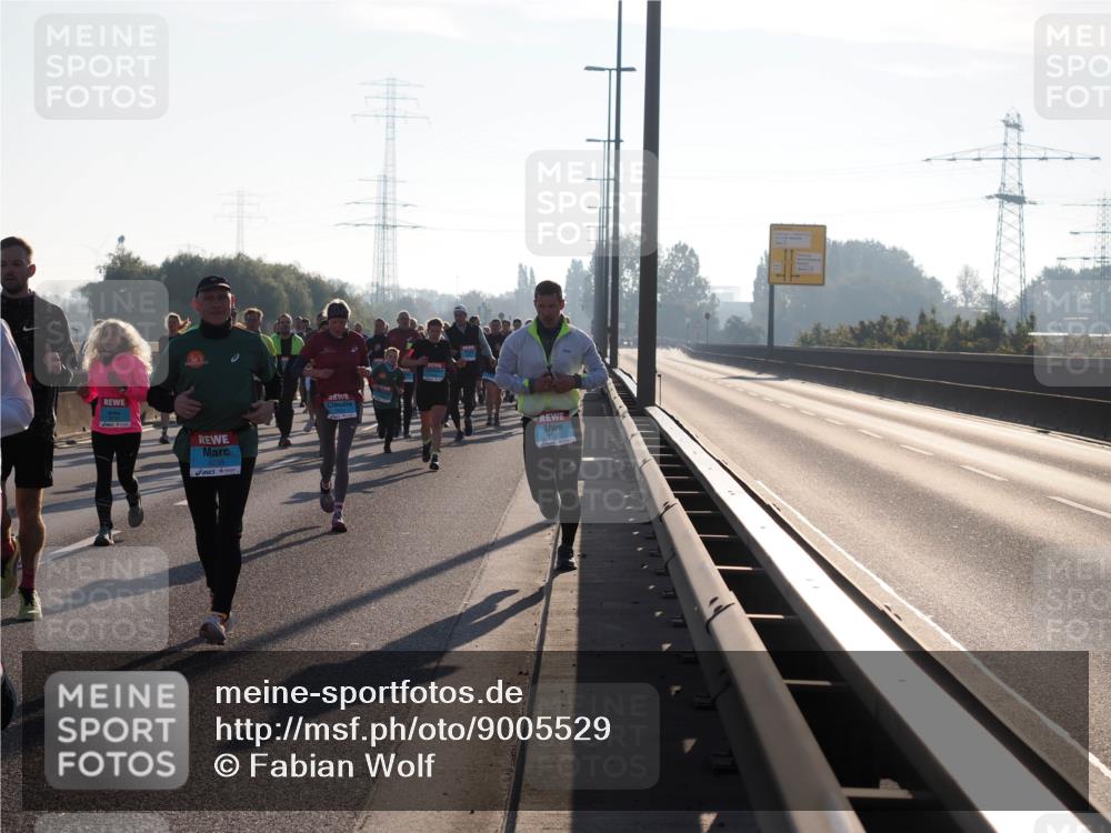 03.10.2025 - Köhlbrandbrückenlauf Fabian Wolf http://msf.ph/oto/9005529 03.10.2025 09:19:18 Position 3 3238 meine-sportfotos.de