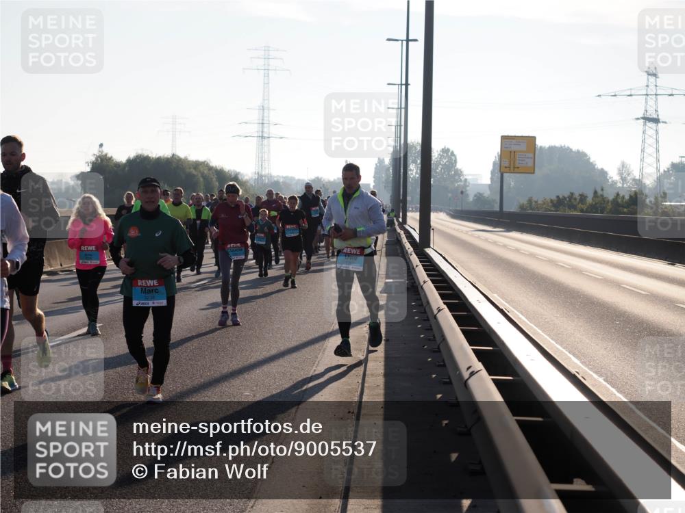 03.10.2025 - Köhlbrandbrückenlauf Fabian Wolf http://msf.ph/oto/9005537 03.10.2025 09:19:18 Position 3 3238 meine-sportfotos.de
