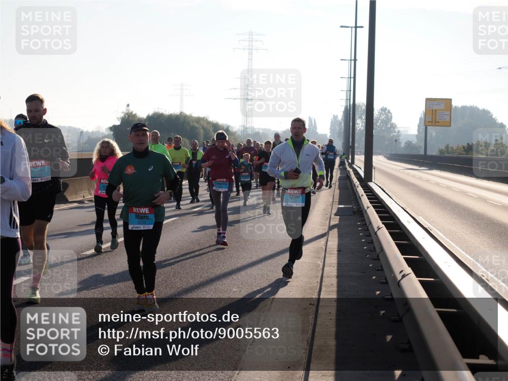 03.10.2025 - Köhlbrandbrückenlauf Fabian Wolf http://msf.ph/oto/9005563 03.10.2025 09:19:18 Position 3 3768, 3238, 1367 meine-sportfotos.de