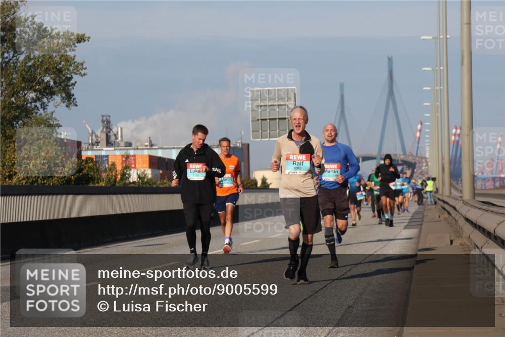 03.10.2025 - Köhlbrandbrückenlauf Luisa Fischer http://msf.ph/oto/9005599 03.10.2025 10:47:18 Position 3 1082, 1157 meine-sportfotos.de