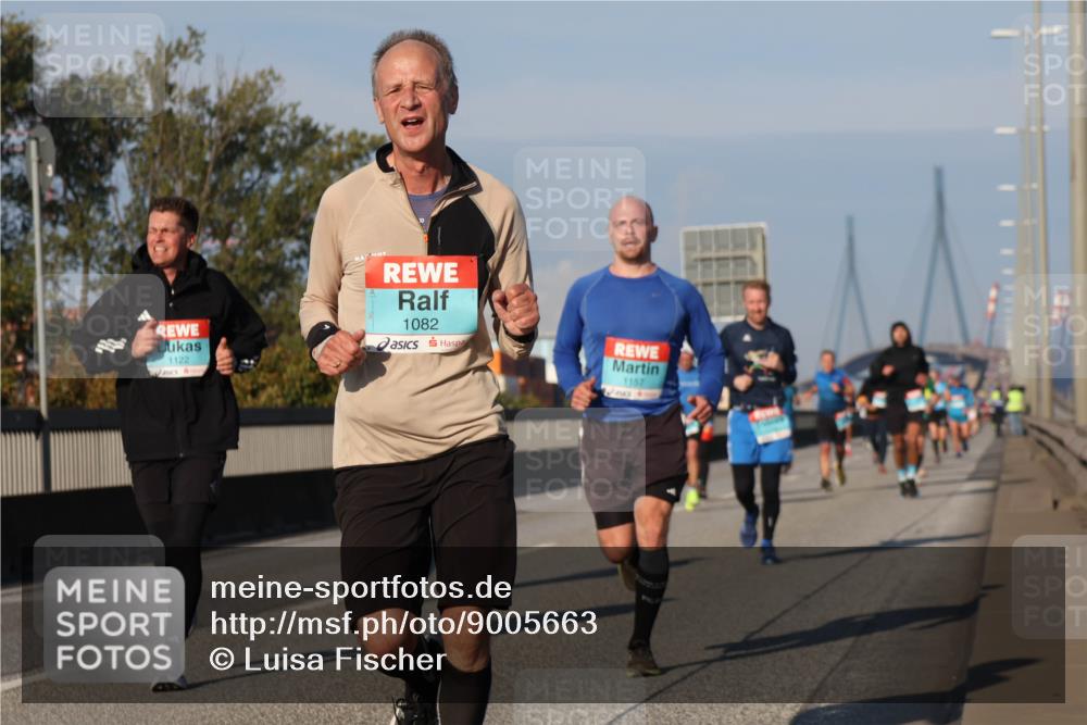03.10.2025 - Köhlbrandbrückenlauf Luisa Fischer http://msf.ph/oto/9005663 03.10.2025 10:47:21 Position 3 1122, 1082, 1157 meine-sportfotos.de