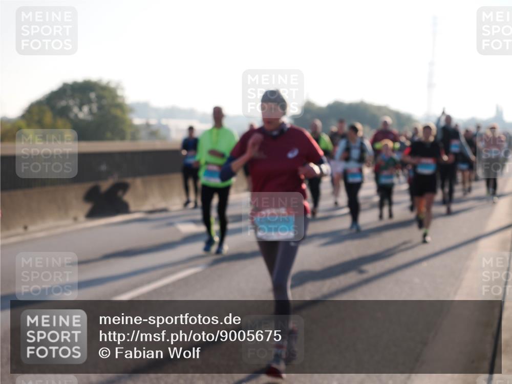 03.10.2025 - Köhlbrandbrückenlauf Fabian Wolf http://msf.ph/oto/9005675 03.10.2025 09:19:22 Position 3  meine-sportfotos.de