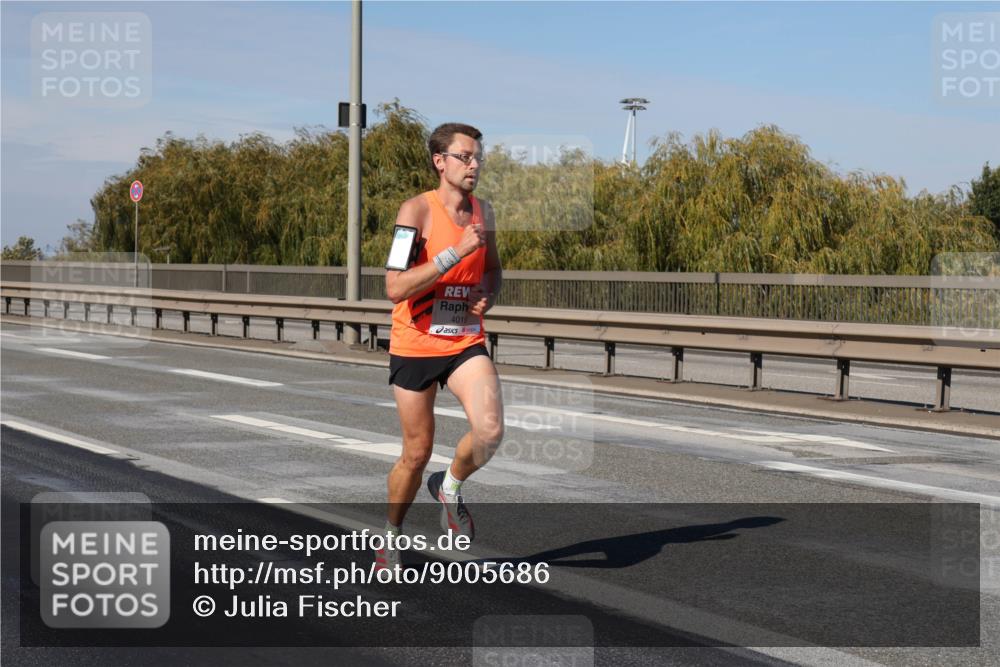 03.10.2025 - Köhlbrandbrückenlauf Julia Fischer http://msf.ph/oto/9005686 03.10.2025 12:41:44 Position 3 4019 meine-sportfotos.de