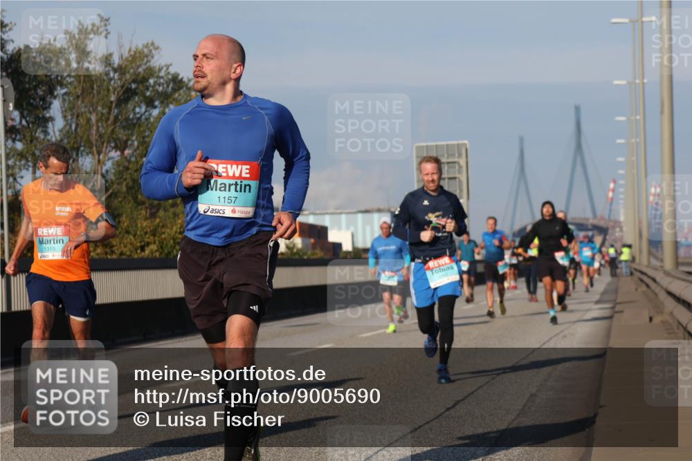 03.10.2025 - Köhlbrandbrückenlauf Luisa Fischer http://msf.ph/oto/9005690 03.10.2025 10:47:23 Position 3 1157, 1315 meine-sportfotos.de