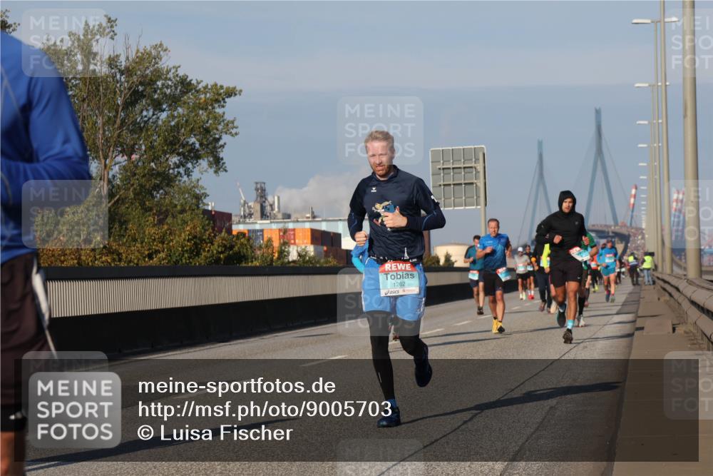 03.10.2025 - Köhlbrandbrückenlauf Luisa Fischer http://msf.ph/oto/9005703 03.10.2025 10:47:24 Position 3 630, 1262 meine-sportfotos.de
